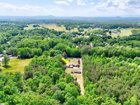 4981 Moorefield Memorial Highway Pickens SC 29671