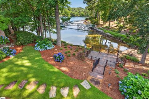 308 South Reach Lane Salem SC 29676