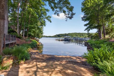 308 South Reach Lane Salem SC 29676