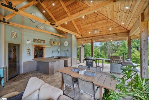 183 Little Eastatoee Road Sunset SC 29685