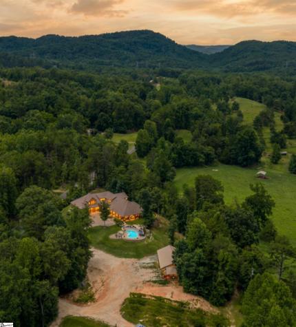 183 Little Eastatoee Road Sunset SC 29685