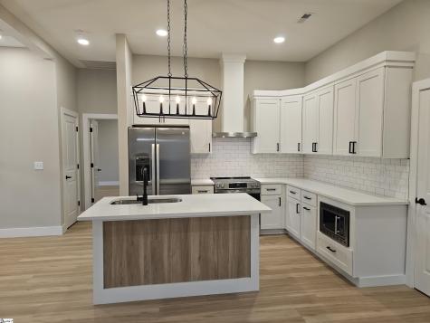 528 Dillon Street Chesnee SC 29323