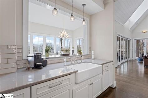 225 Saranac Drive Sunset SC 29685
