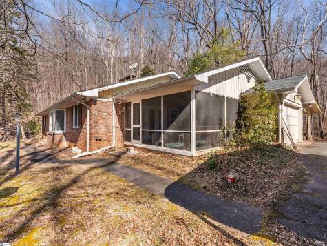 121 Hummingbird Lane Columbus NC 28722