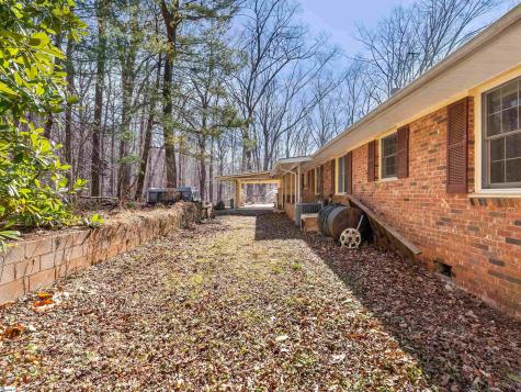 121 Hummingbird Lane Columbus NC 28722