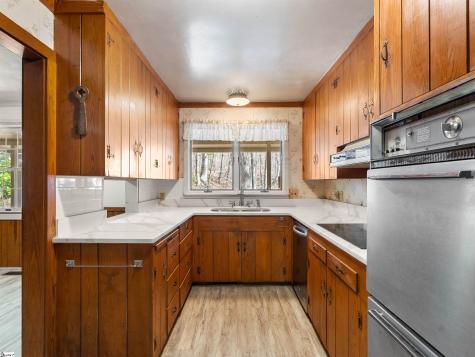 121 Hummingbird Lane Columbus NC 28722