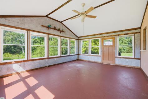 3497 Poplar Springs Road Ware Shoals SC 29692