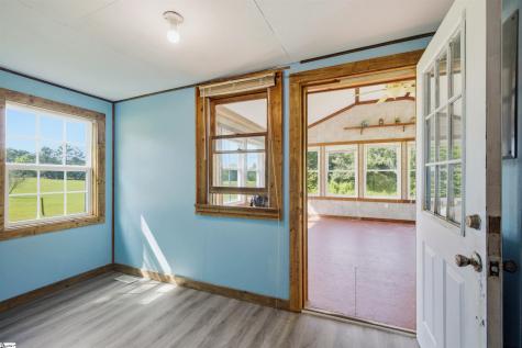 3497 Poplar Springs Road Ware Shoals SC 29692