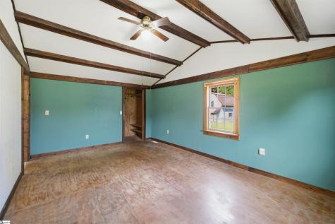 3497 Poplar Springs Road Ware Shoals SC 29692