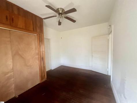 550 Leaman Avenue Whitmire SC 29178