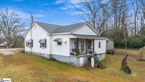 550 Leaman Avenue Whitmire SC 29178