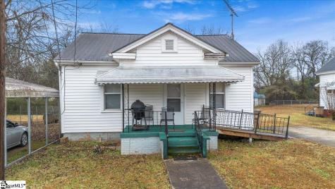 550 Leaman Avenue Whitmire SC 29178