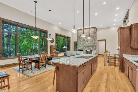 304 Trottingwolf Trail Sunset SC 29685