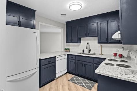 114 Brookview Circle Greenville SC 29605