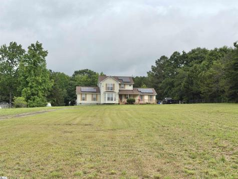 588 Douglas Road Gray Court SC 29645