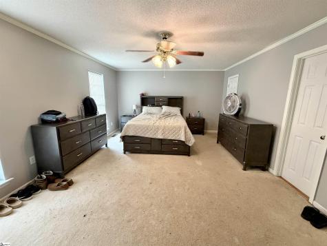 588 Douglas Road Gray Court SC 29645