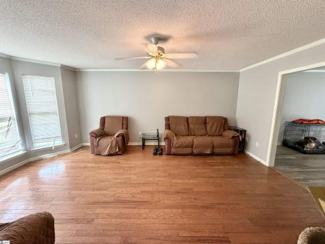 588 Douglas Road Gray Court SC 29645
