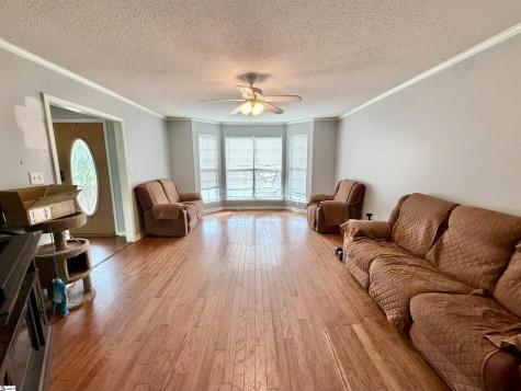 588 Douglas Road Gray Court SC 29645