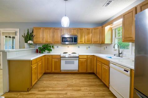 200 Leila Street Seneca SC 29678