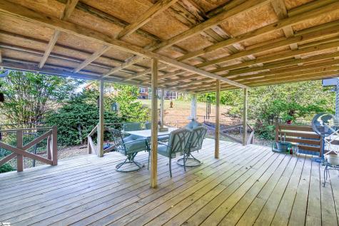 200 Leila Street Seneca SC 29678
