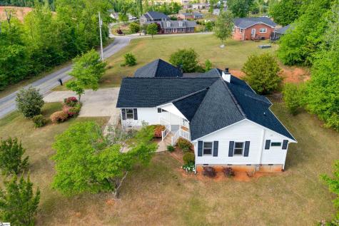 200 Leila Street Seneca SC 29678
