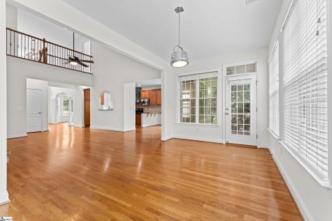 6 Aldgate Way Greer SC 29650