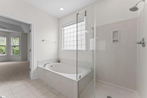 6 Aldgate Way Greer SC 29650