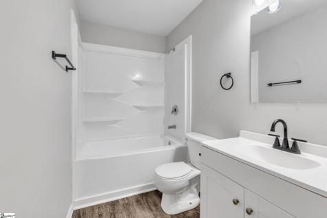 18 Backwater Way Greenville SC 29611