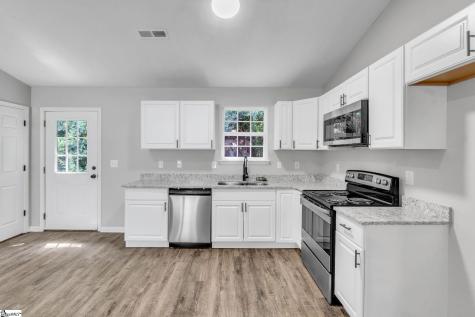 18 Backwater Way Greenville SC 29611