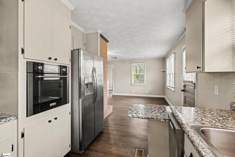 2 Ayersdale Drive Taylors SC 29687