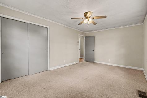 2 Ayersdale Drive Taylors SC 29687