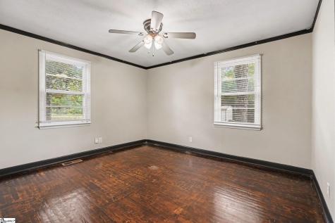 2 Ayersdale Drive Taylors SC 29687