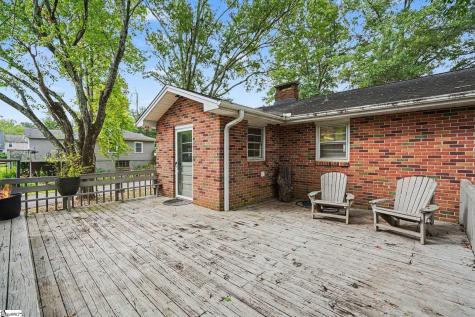 2 Ayersdale Drive Taylors SC 29687