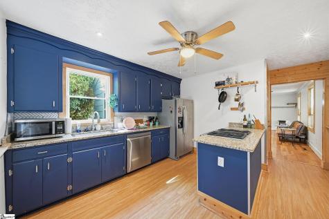 108 Hawthorne Lane Greenville SC 29605