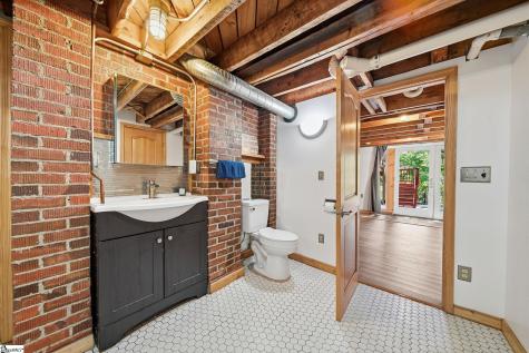 108 Hawthorne Lane Greenville SC 29605
