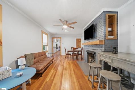 108 Hawthorne Lane Greenville SC 29605