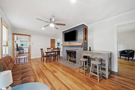 108 Hawthorne Lane Greenville SC 29605