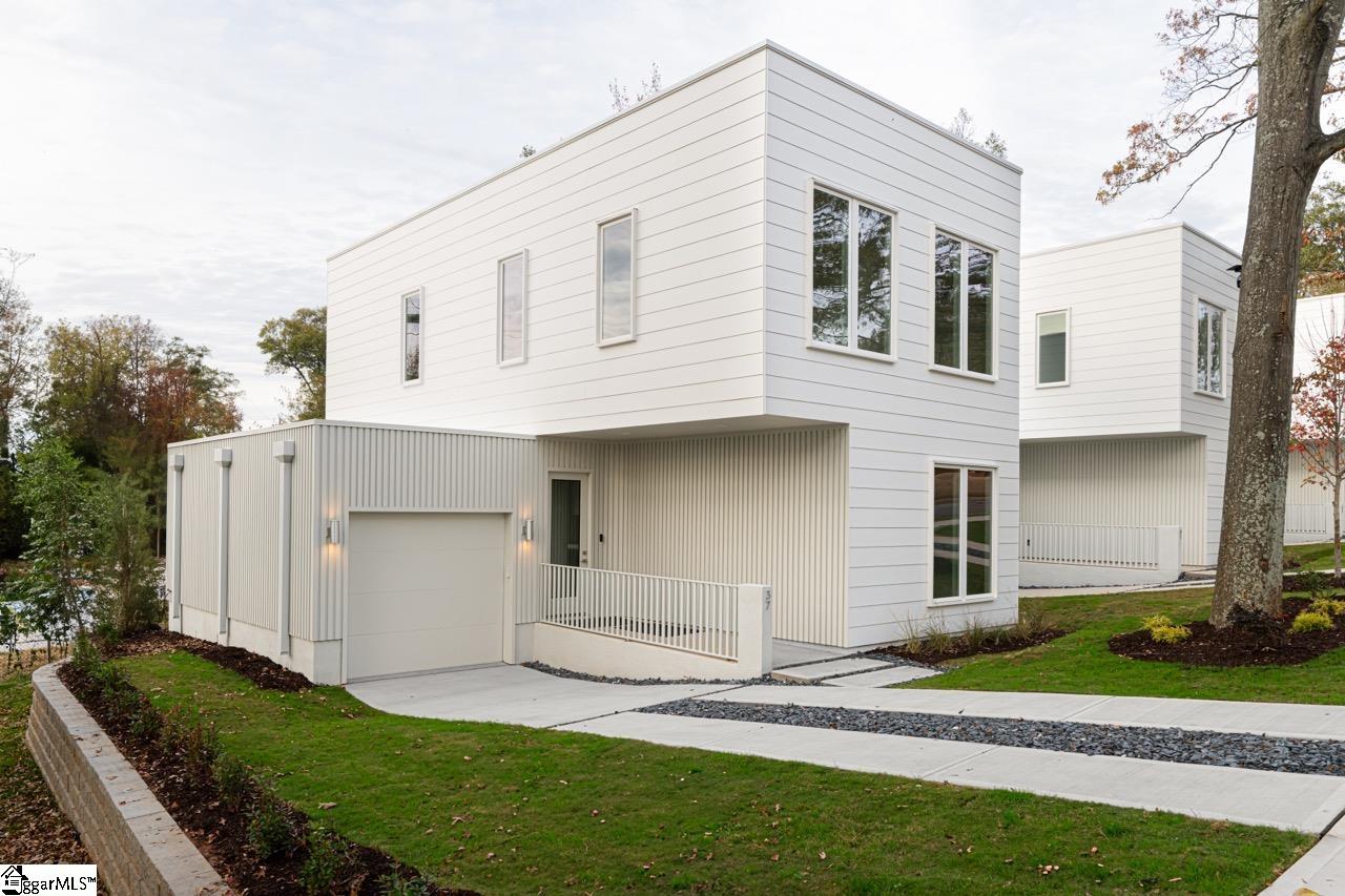 37 Baywood Avenue Greenville SC 29601