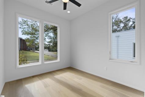 37 Baywood Avenue Greenville SC 29601