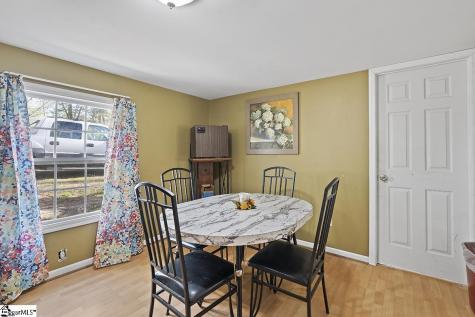 584&578 Garlington Circle Laurens SC 29360
