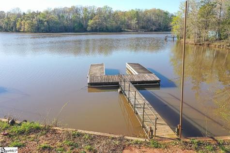 584&578 Garlington Circle Laurens SC 29360