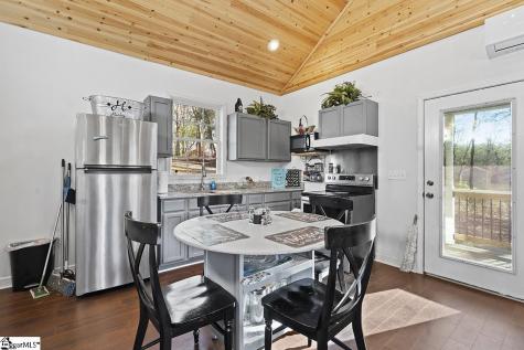 584&578 Garlington Circle Laurens SC 29360