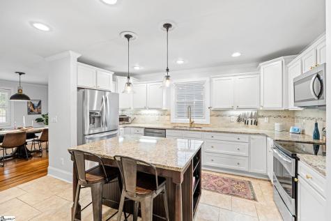 15 Phillips Lane Greenville SC 29605