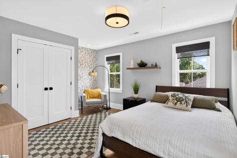 14 Perry Avenue Greenville SC 29601