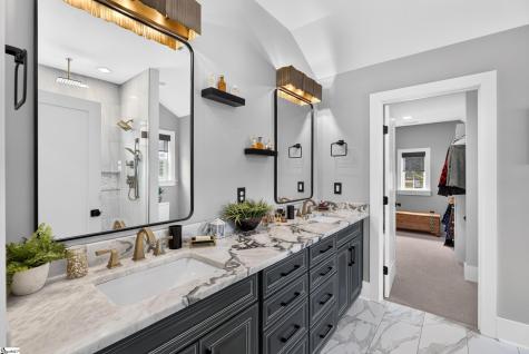14 Perry Avenue Greenville SC 29601