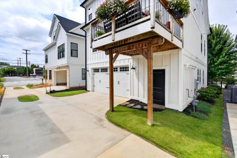 14 Perry Avenue Greenville SC 29601