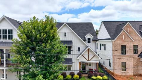 14 Perry Avenue Greenville SC 29601
