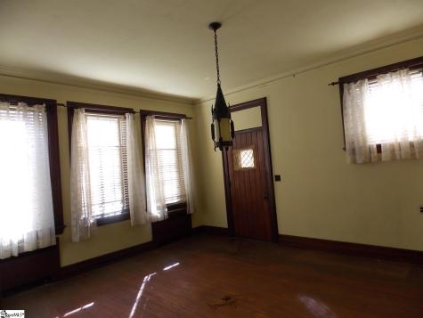 905B E Greenville Street Anderson SC 29621