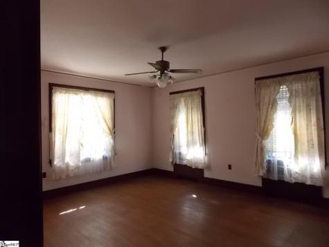 905B E Greenville Street Anderson SC 29621