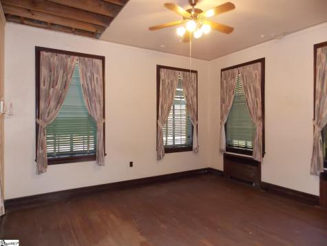 905B E Greenville Street Anderson SC 29621